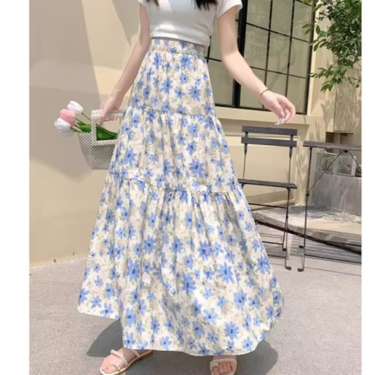 花柄ファッション 優美な花模様ティアードロングスカート