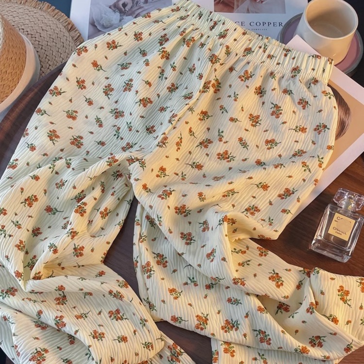 https://hot-spring-img.curema.jp/fleulia/1760668411021_bisn5el9_dtwl1j1b.jpeg