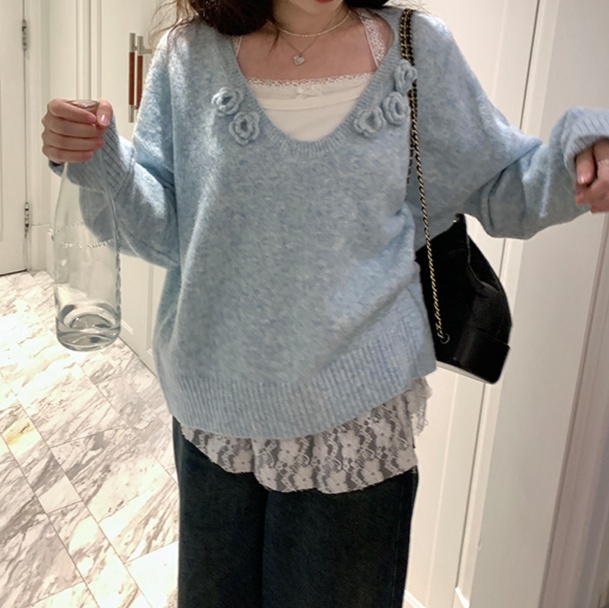 花柄ファッション お花モチーフ付き優しい雰囲気のニット