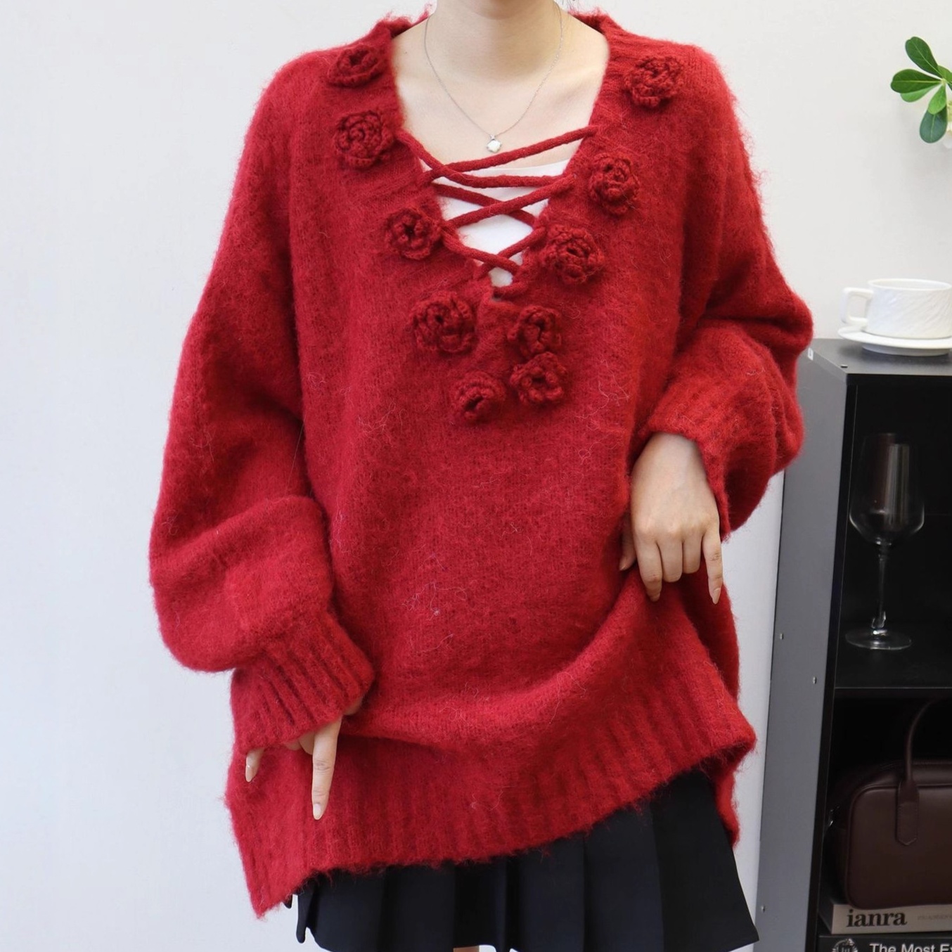 花柄ファッション 立体お花モチーフ レースアップニット