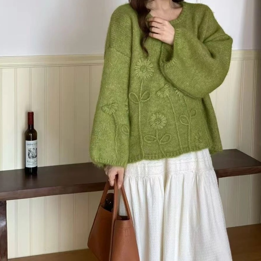 花柄ファッション 春の花畑 立体刺繍ふわもこニット