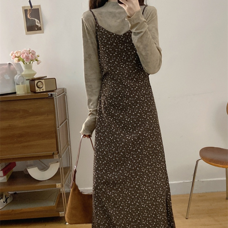 花柄ファッション 小花柄ロング丈キャミソールワンピース