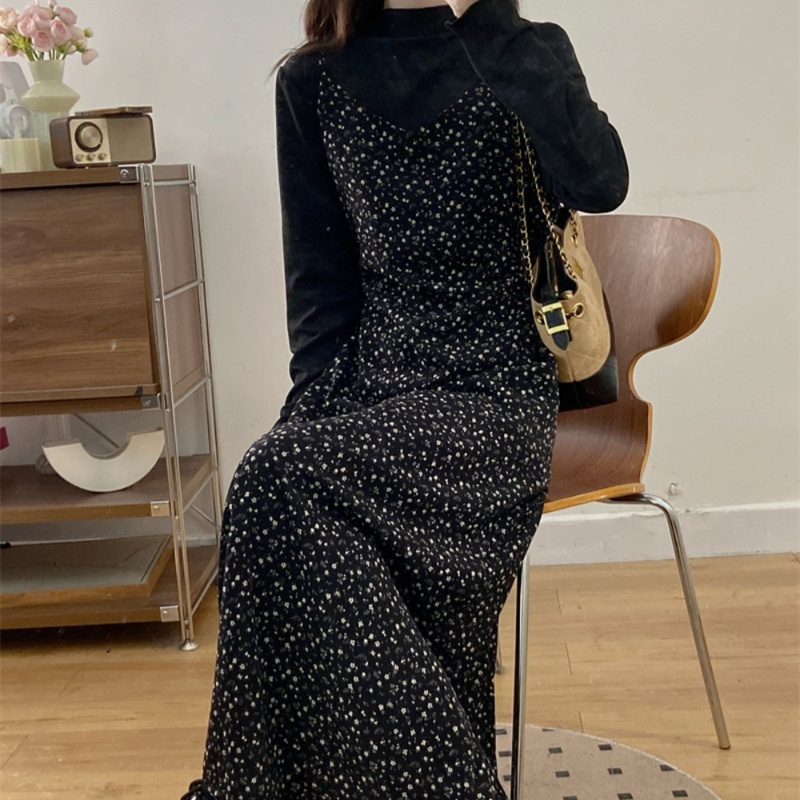 花柄ファッション 小花柄ロング丈キャミソールワンピース