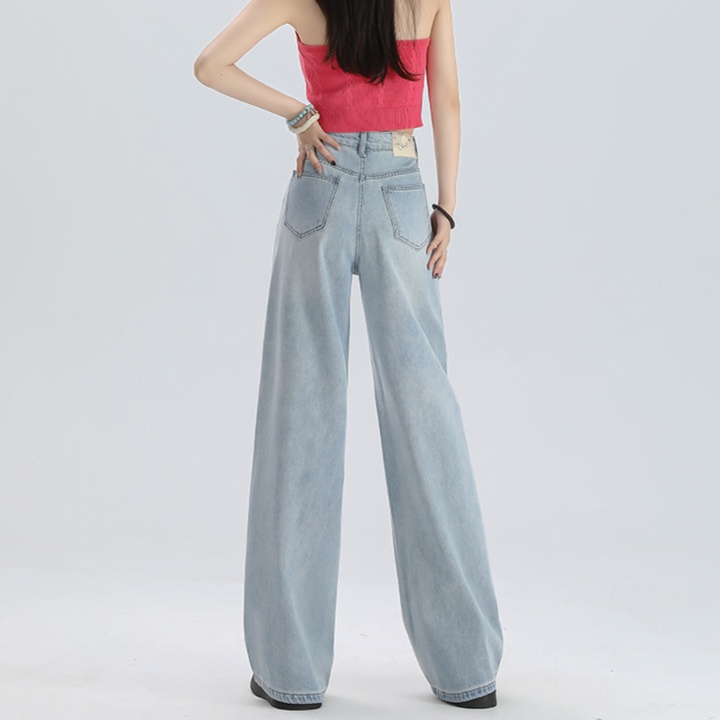 花柄ファッション 小花刺繍とドット柄の華やかワイドデニムパンツ