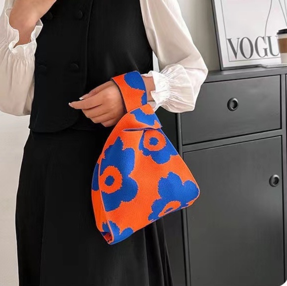 花柄ファッション 北欧風大輪花柄ニットショルダーバッグ