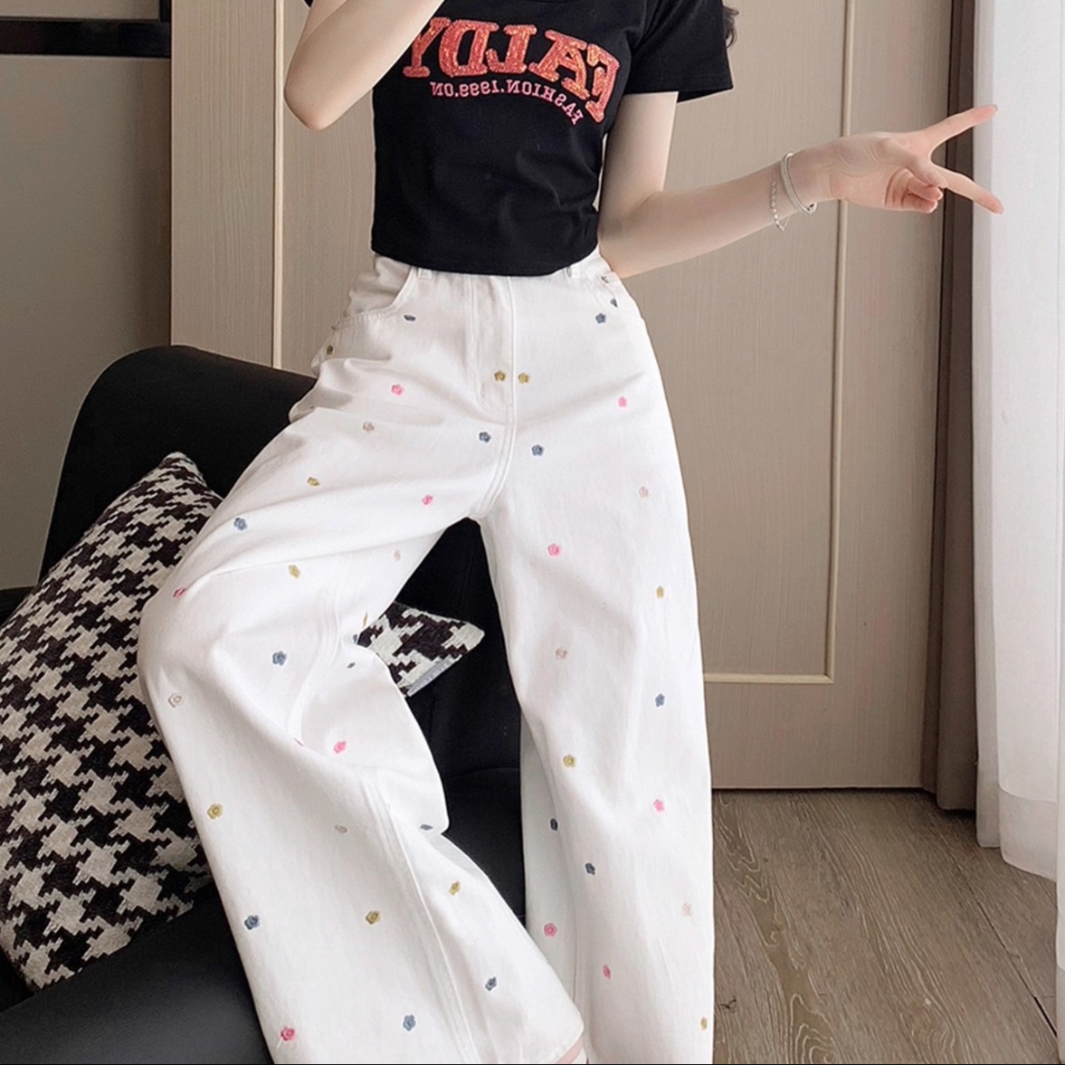 花柄ファッション カラフルドット刺繍ワイドデニムパンツ
