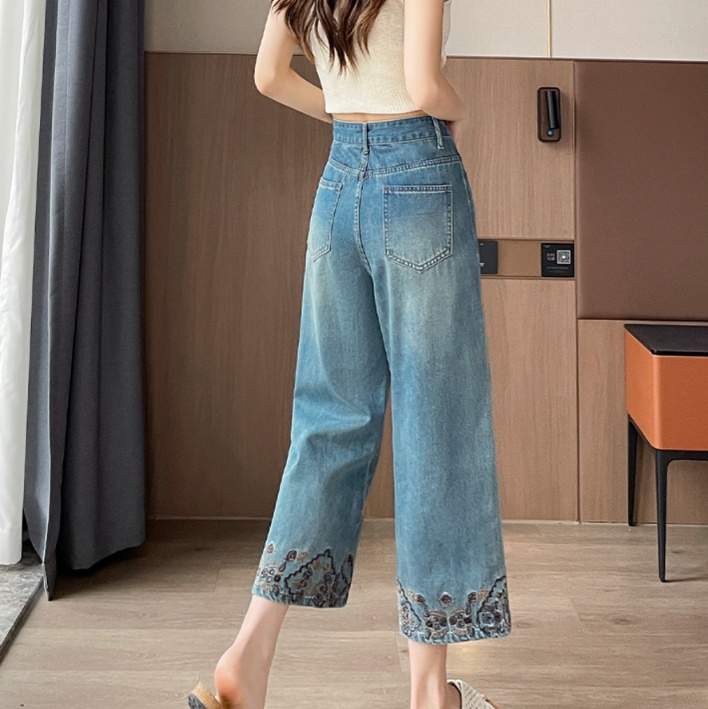 花柄ファッション 裾刺繍デザイン花柄デニムワイドパンツ