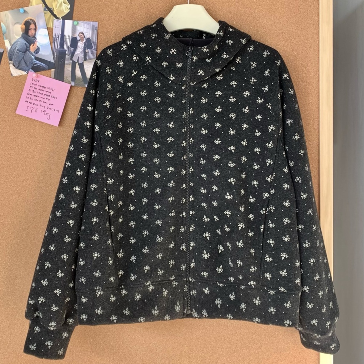 花柄ファッション 小花柄刺繍入りショート丈ジップアップジャケット