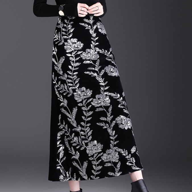花柄ファッション 上品な刺繍フラワー柄ロングフレアスカート