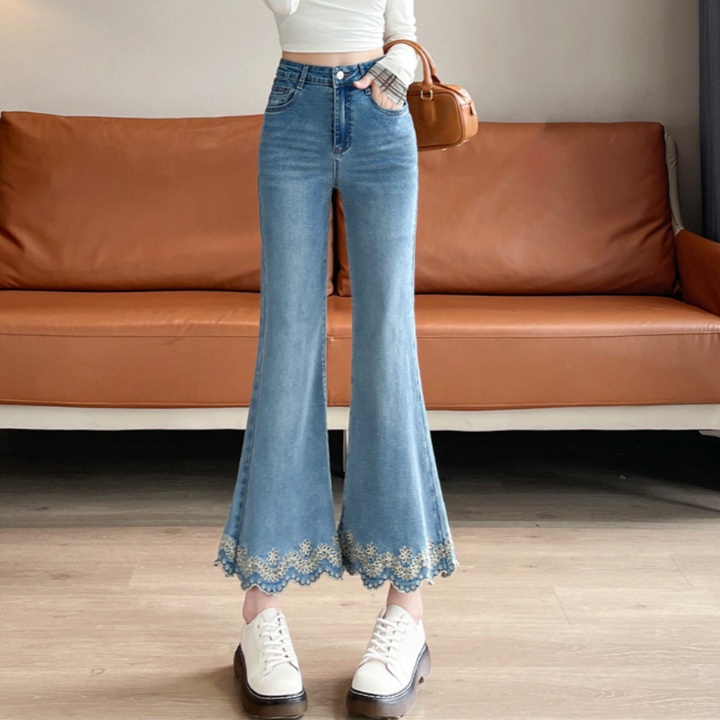 花柄ファッション 裾刺繍デザインデニムパンツ