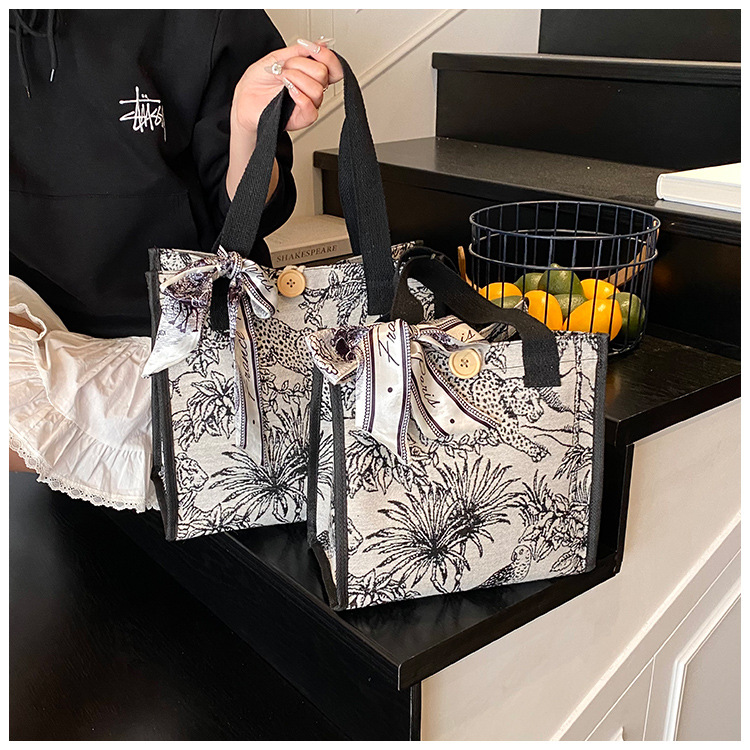 花柄ファッション ボタニカル柄トートバッグ