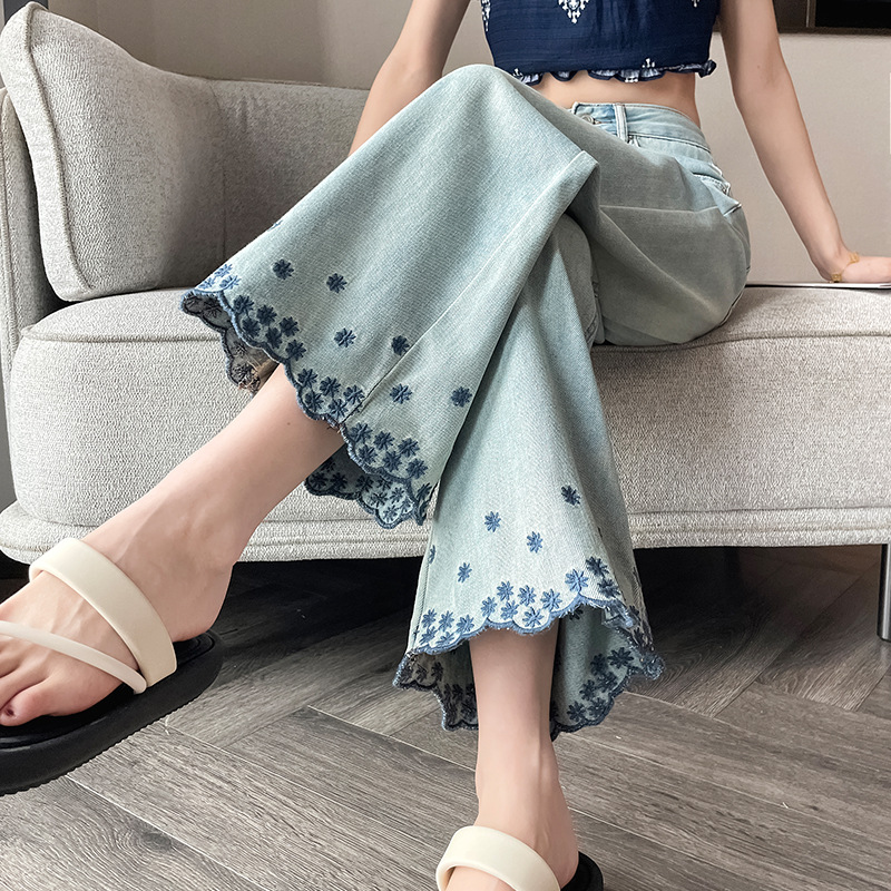 花柄ファッション 裾スカラップ刺繍デニムワイドパンツ