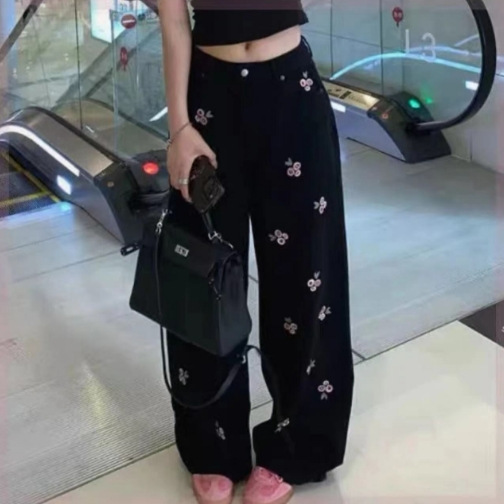 花柄ファッション 小花刺繍ワイドデニムパンツ