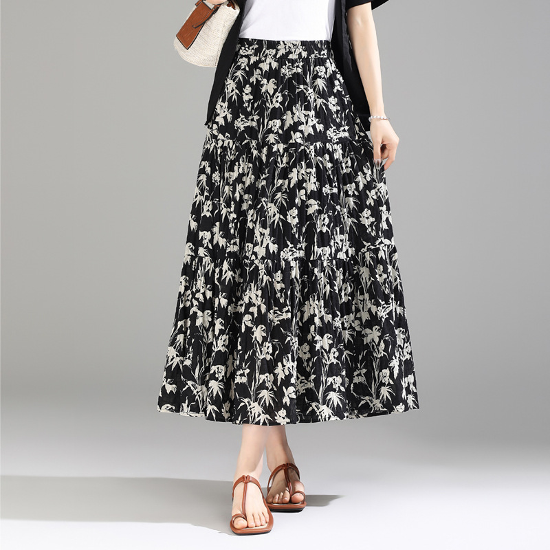 花柄ファッション 花柄ティアードマキシスカート