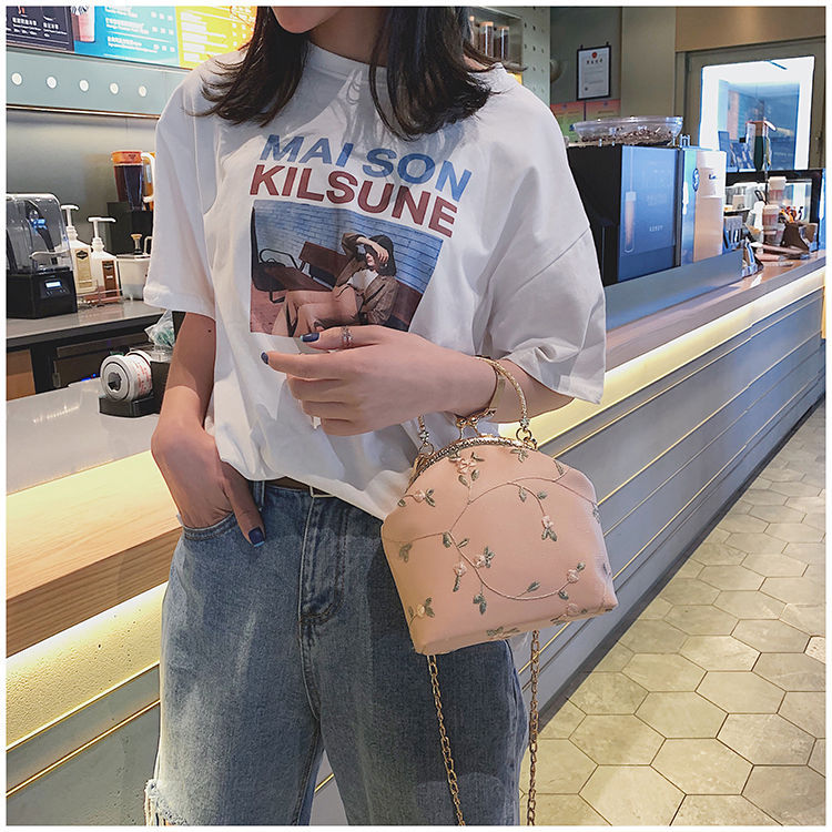 花柄ファッション 刺繍フラワー金具付きがま口チェーンバッグ