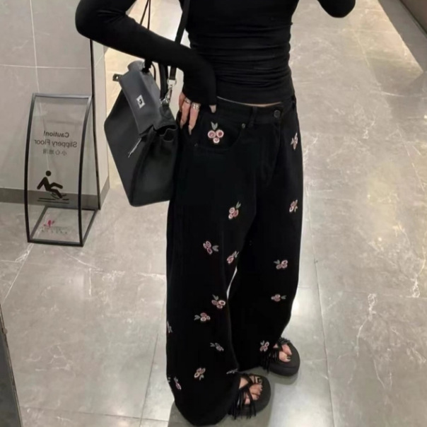 花柄ファッション 小花刺繍ワイドデニムパンツ