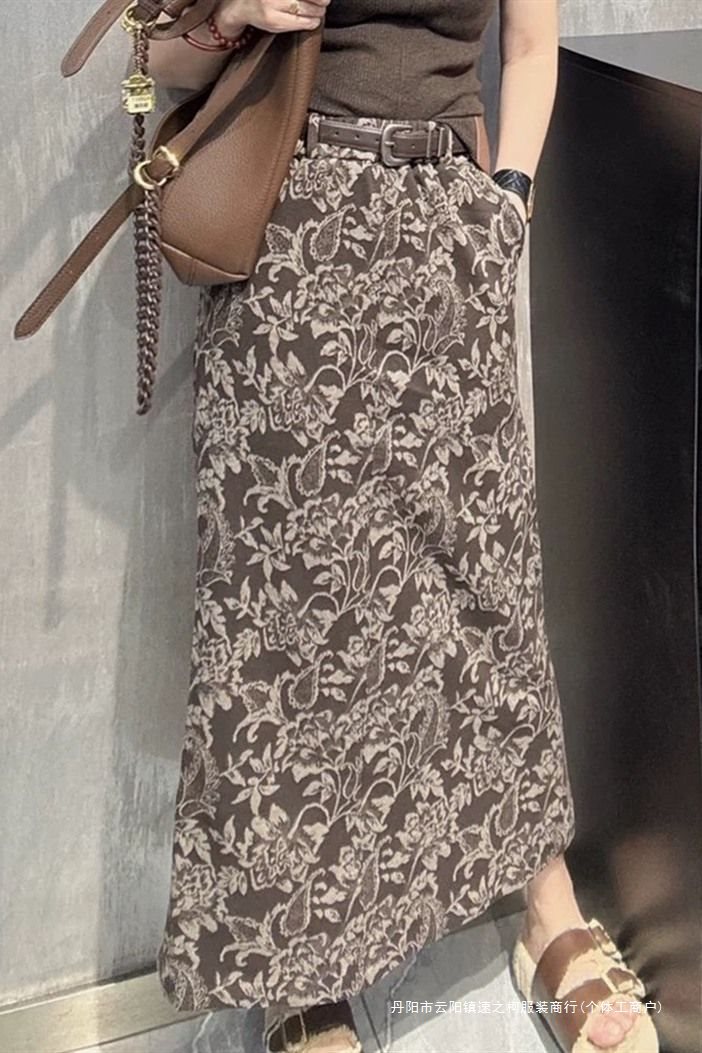 花柄ファッション クラシカル花柄ジャカード風ロングスカート