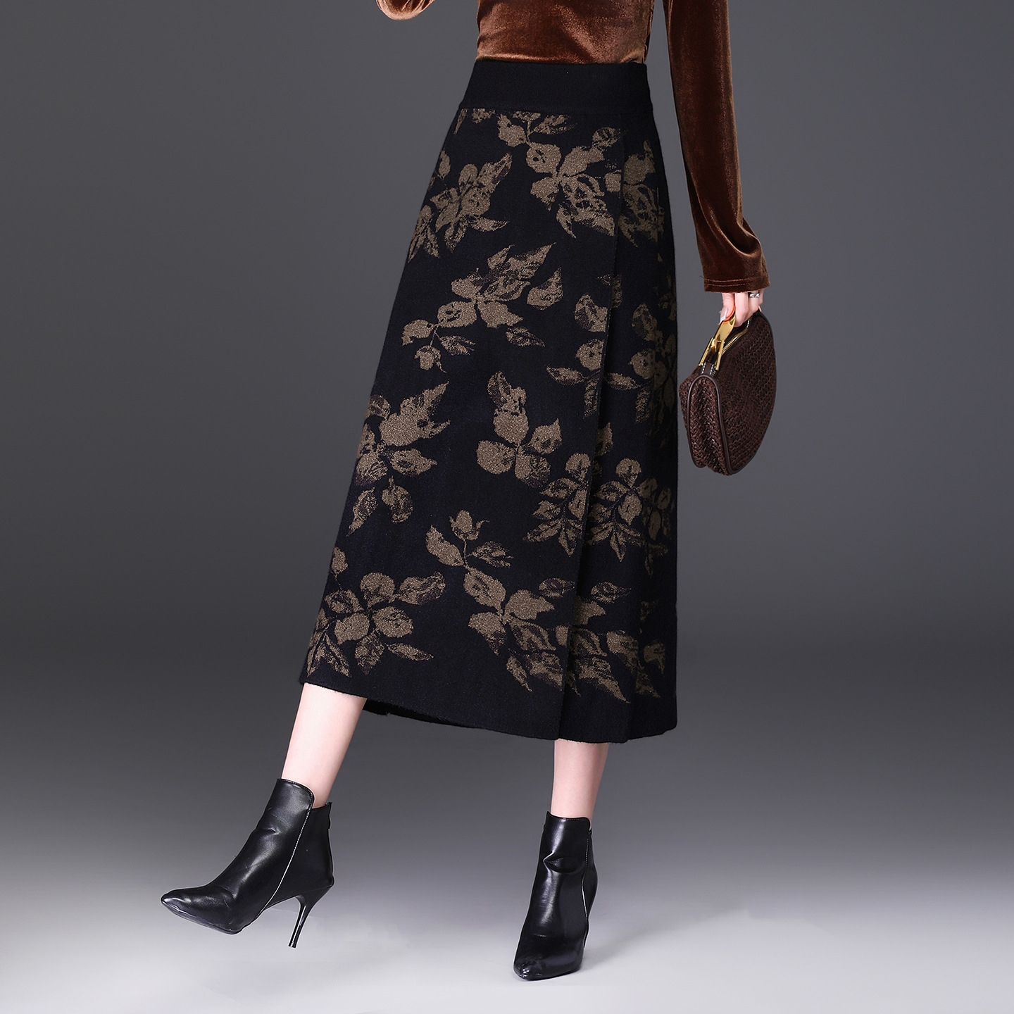 花柄ファッション 金糸花柄刺繍の上品ロング丈タイトスカート