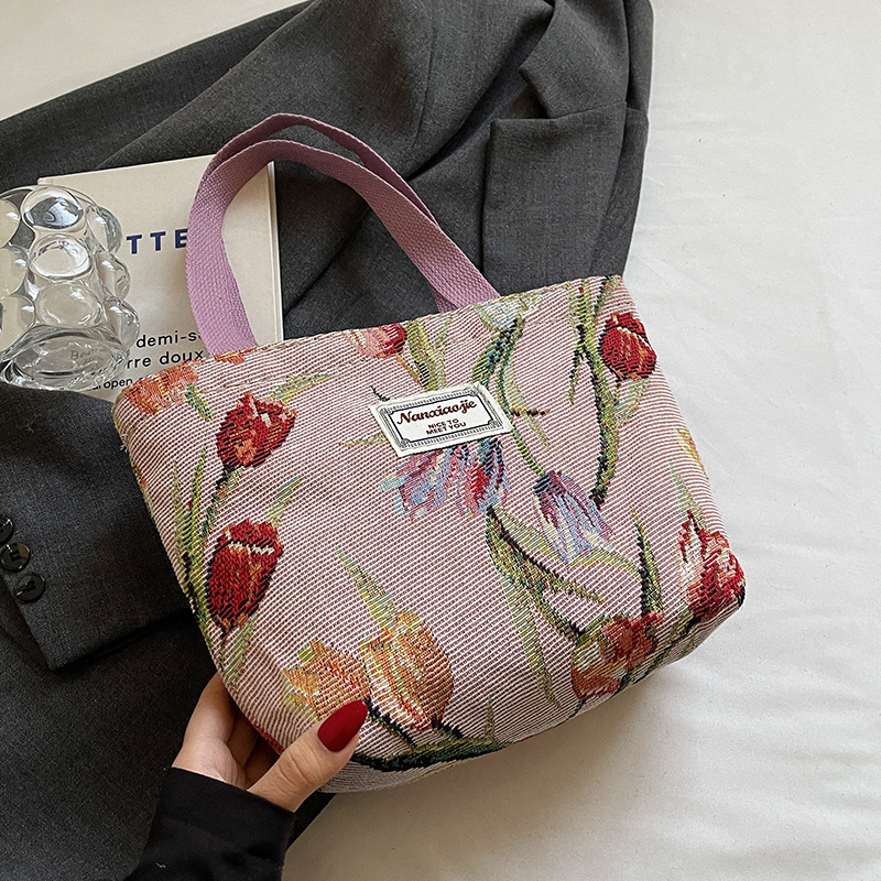 花柄ファッション 華やかな刺繍花柄トートバッグ