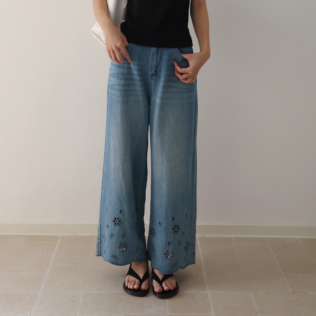 花柄ファッション 裾刺繍フラワー装飾ワイドデニムパンツ