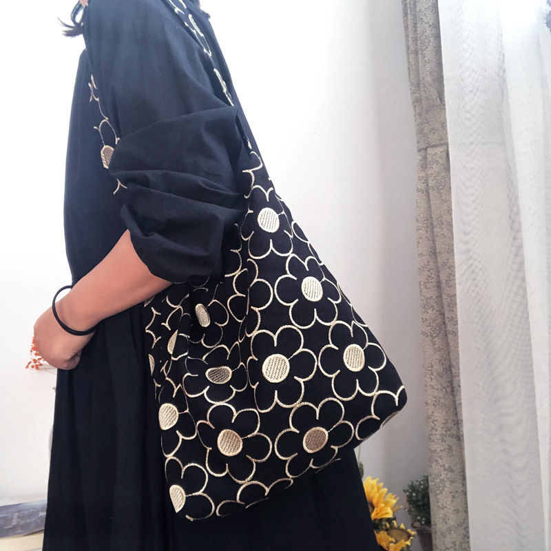 花柄ファッション 幾何学円柄パネル切替ショルダーバッグ