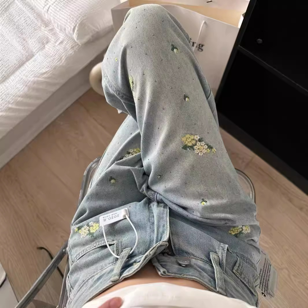花柄ファッション 小花刺繍レースデニムパンツ
