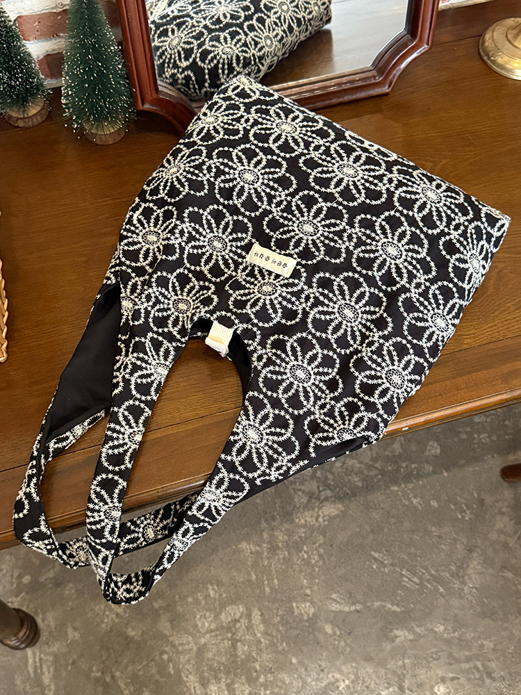 花柄ファッション レース調刺繍が上品な肩掛けフラワー刺繍バッグ