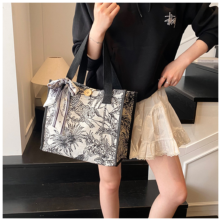 花柄ファッション ボタニカル柄トートバッグ