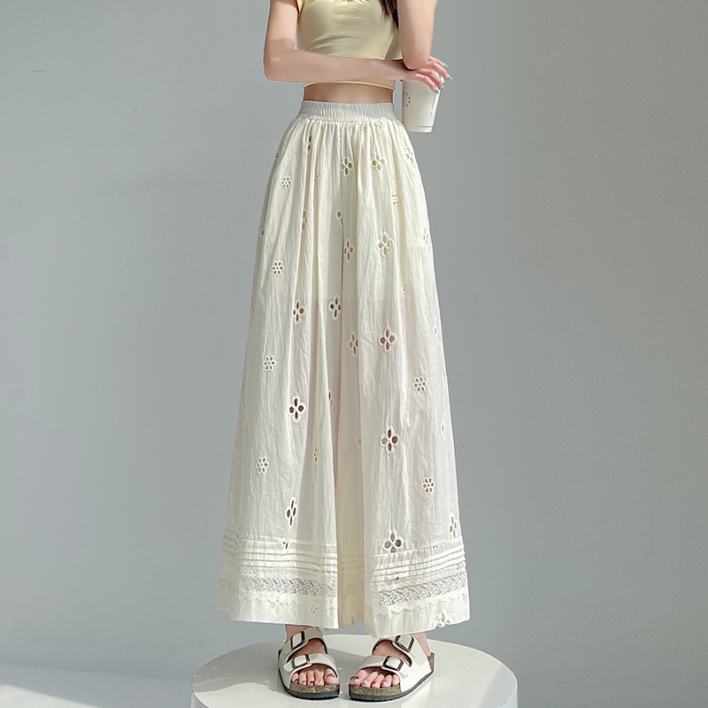 花柄ファッション 透かし柄マキシスカート