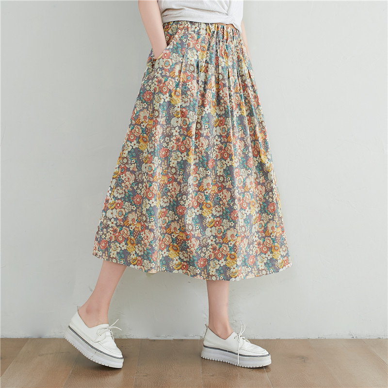 花柄ファッション 多色花模様のふんわりロングスカート