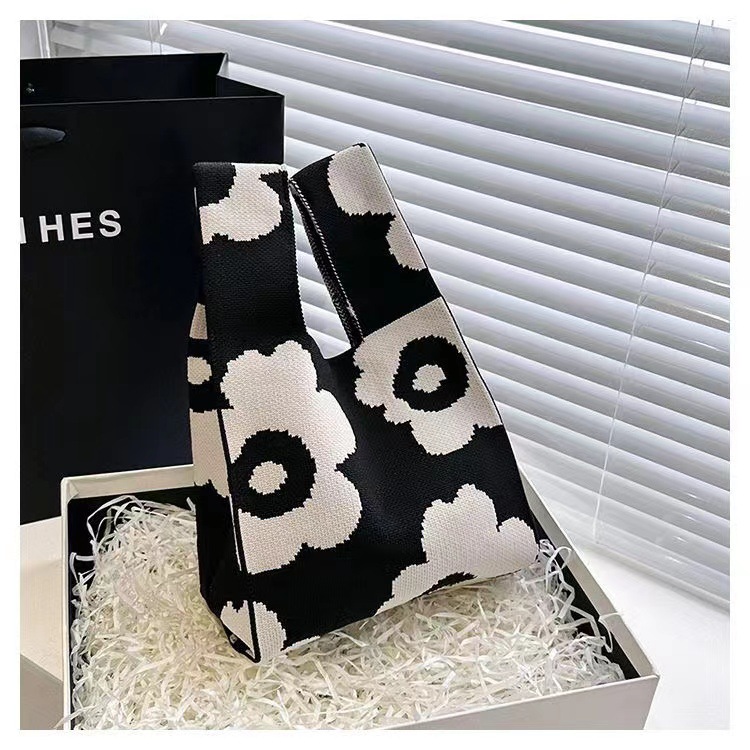 花柄ファッション 北欧風大輪花柄ニットショルダーバッグ