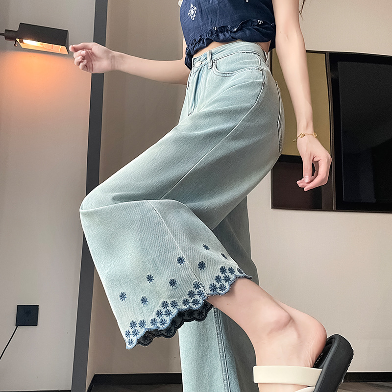 花柄ファッション 裾スカラップ刺繍デニムワイドパンツ