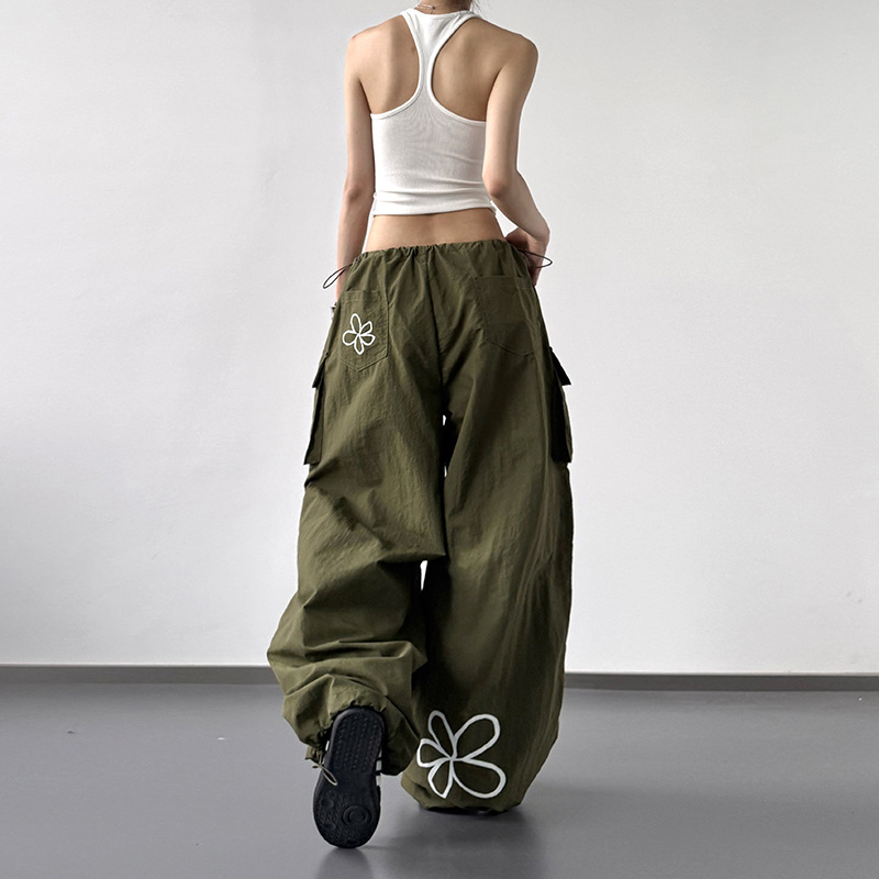 花柄ファッション 花刺繍ワイドカーゴパンツ