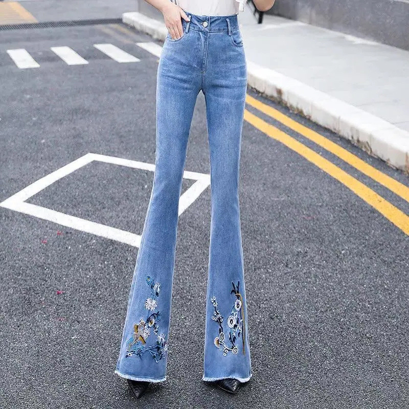 花柄ファッション 刺繍キャラクター柄フレアデニムパンツ