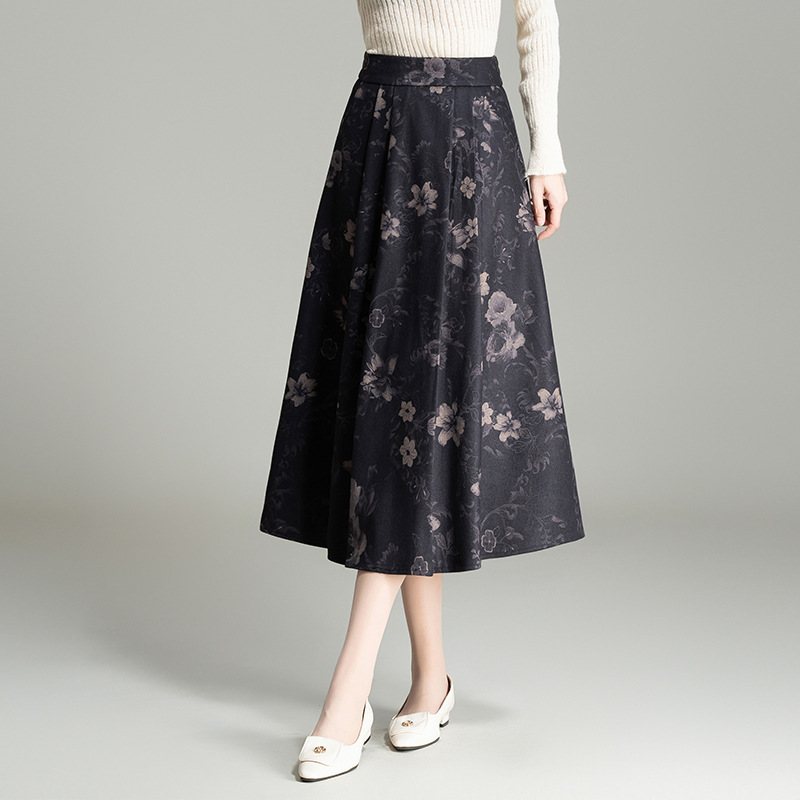 花柄ファッション 大人シックな花柄ジャガード織りミディスカート