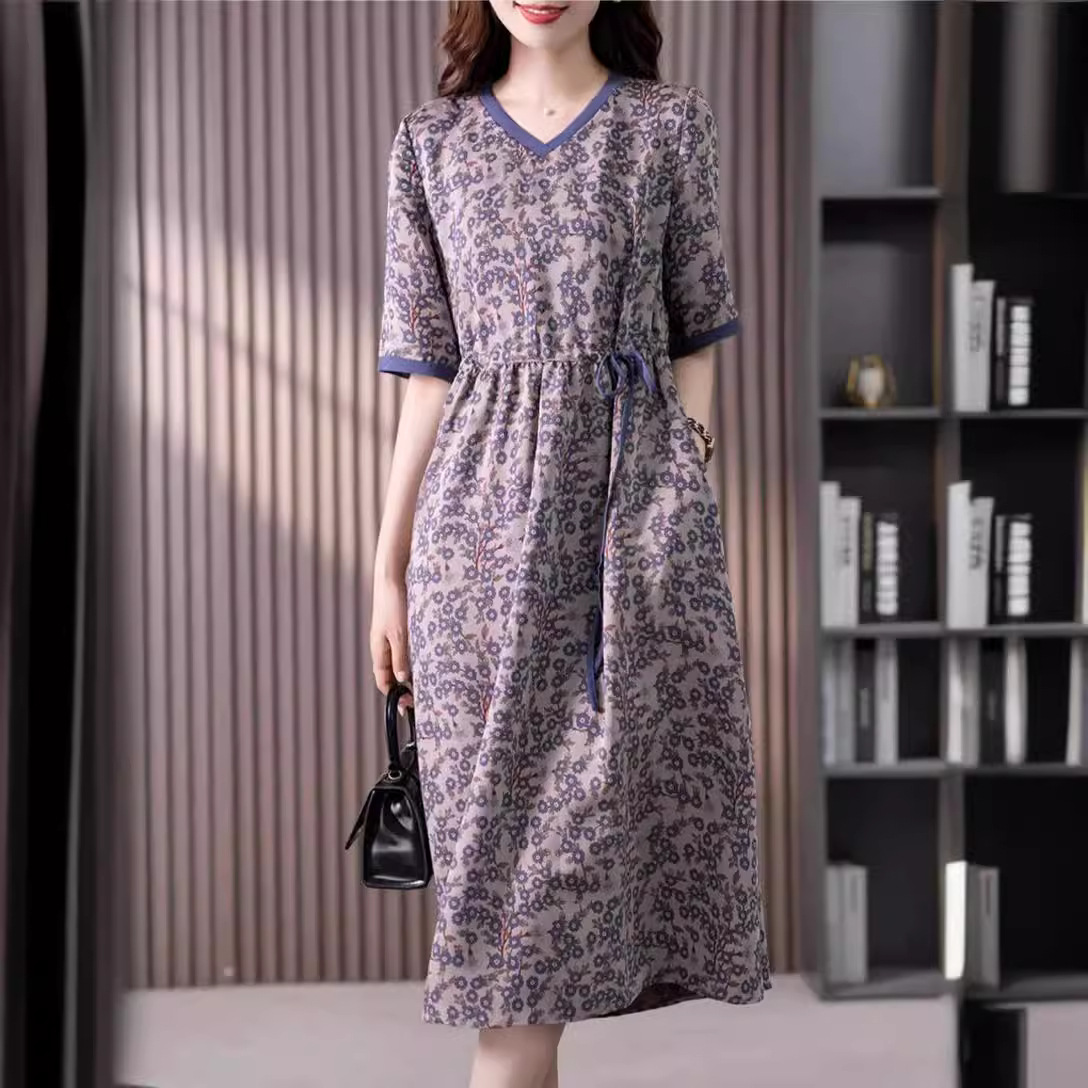 花柄ファッション 優美な小花柄 七分袖ゆったりワンピース