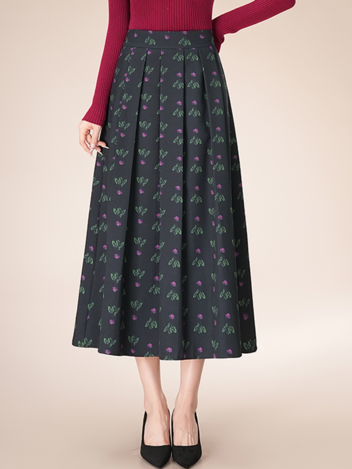 花柄ファッション 小花模様ミモレ丈スカート