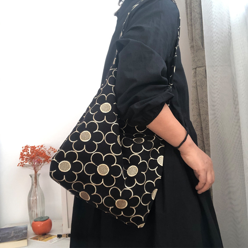 花柄ファッション 幾何学円柄パネル切替ショルダーバッグ