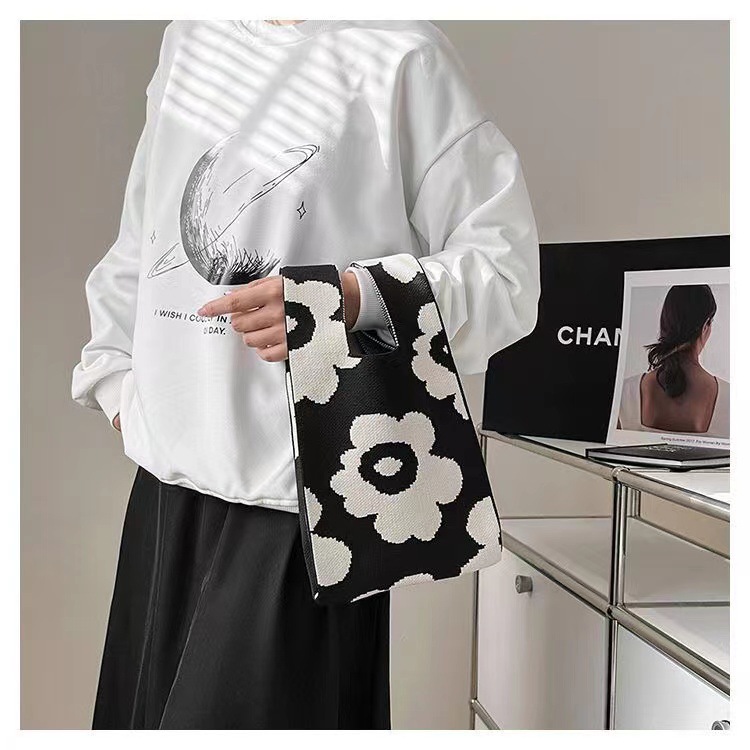 花柄ファッション 北欧風大輪花柄ニットショルダーバッグ