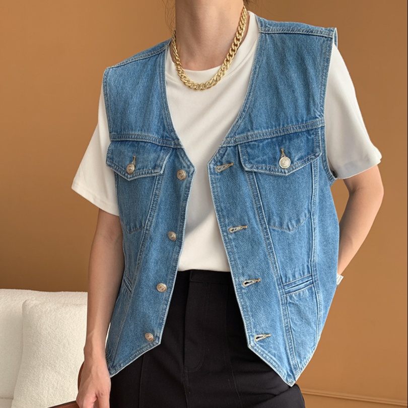 https://hot-spring-img.curema.jp/jeanelle/1759068303828_1hbb1don_wwy0j789.jpeg