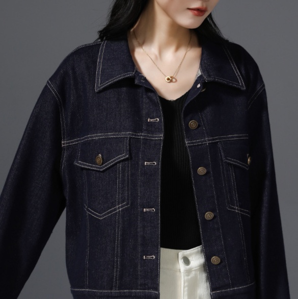 デニムファッション 上品シルエット クロップドデニム