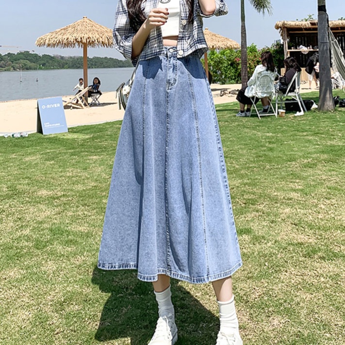 デニムファッション さわやか季節のデニムフレアースカート