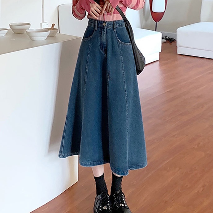 デニムファッション 季節問わず着回せるデニムフレアースカート