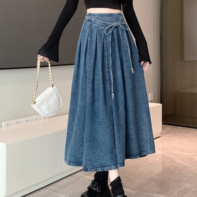 デニムファッション ふんわりロング丈プリーツデニムスカート