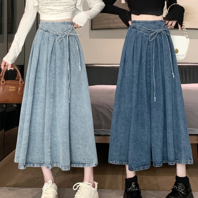 デニムファッション ふんわりロング丈プリーツデニムスカート