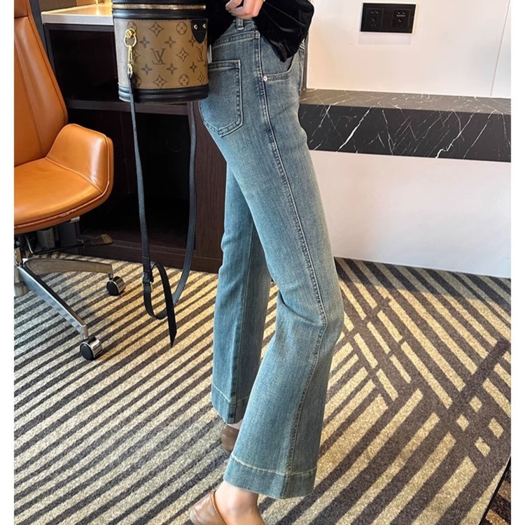 https://hot-spring-img.curema.jp/jeanelle/1759746789761_yr6mcksp_5jr3jr4h.jpeg