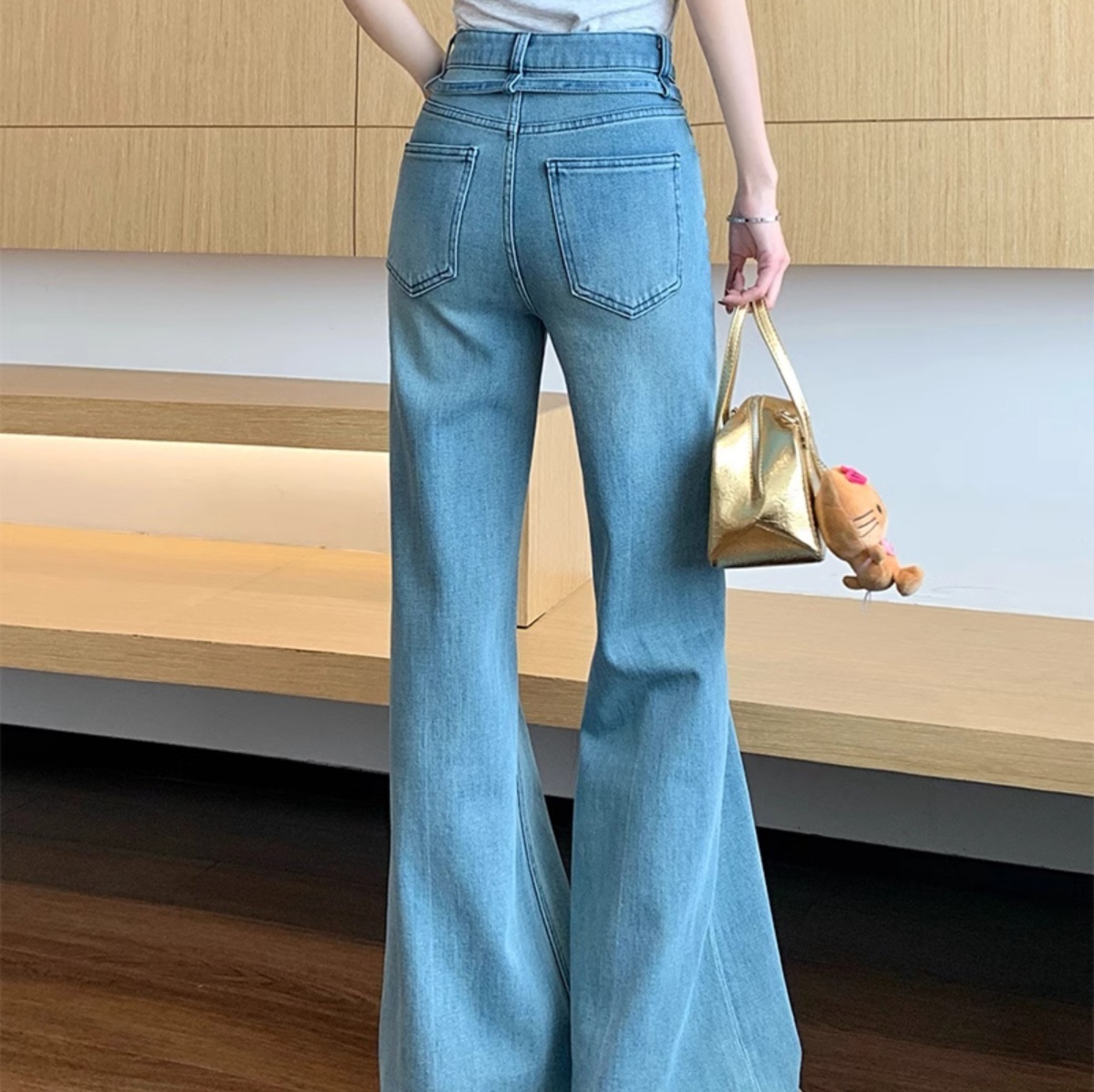 https://hot-spring-img.curema.jp/jeanelle/1759749038195_2wjyji5d_o5m67rxj.jpeg