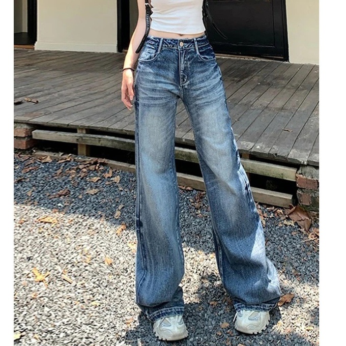 デニムファッション ゆったりワイドシルエットデニム