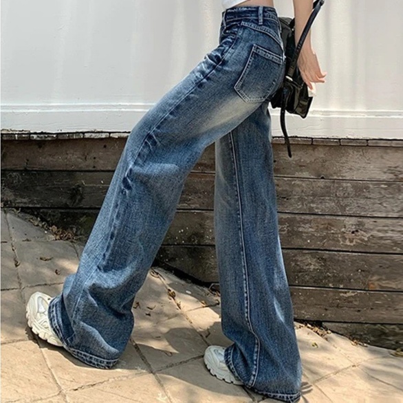 デニムファッション ゆったりワイドシルエットデニム