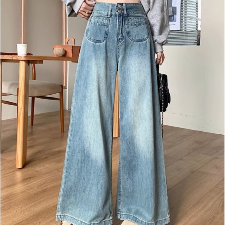 デニムファッション ゆったりワイドデニムパンツ